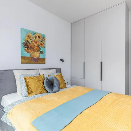 Superapart Herbu Janina 4, Wilanow, Szpital Medicover, Paley, Parking Βαρσοβία