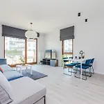 Апартаменты Superapart Herbu Janina 4, Wilanow, Szpital Medicover, Paley, Parking *