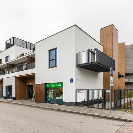 Superapart Herbu Janina 4, Wilanow, Szpital Medicover, Paley, Parking Apartment