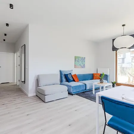 Superapart Herbu Janina 4, Wilanów, Szpital Medicover, Paley, Parking