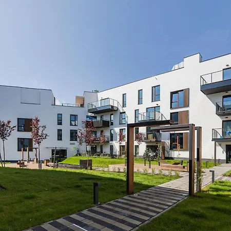 Superapart Herbu Janina 4, Wilanow, Szpital Medicover, Paley, Parking