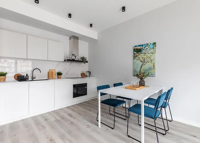 Daire Superapart Herbu Janina 4, Wilanow, Szpital Medicover, Paley, Parking