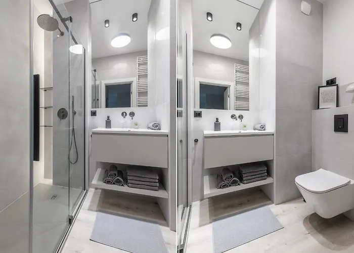 Superapart Herbu Janina 4, Wilanow, Szpital Medicover, Paley, Parking * Varşova