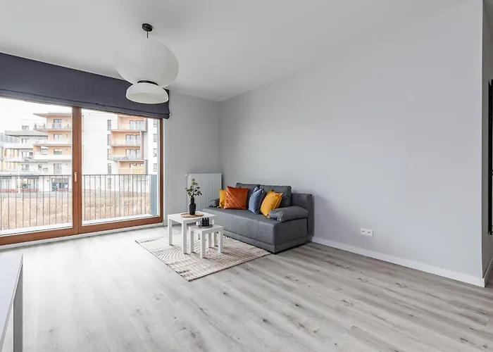 Superapart Herbu Janina 4, Wilanow, Szpital Medicover, Paley, Parking *