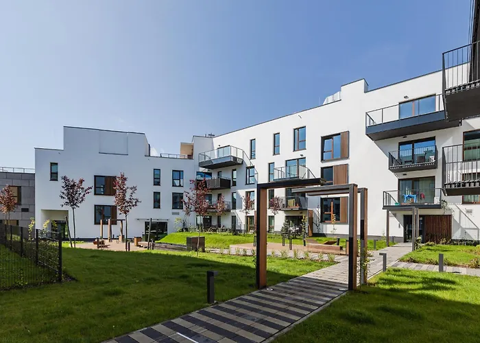 Superapart Herbu Janina 4, Wilanow, Szpital Medicover, Paley, Parking